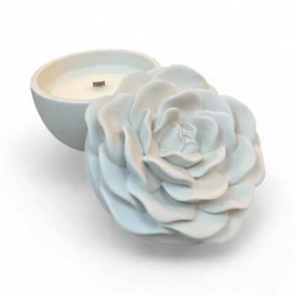 Velvet Rose and Oud Candle